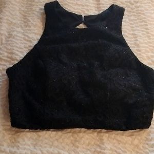 Women's open back padded lace tank